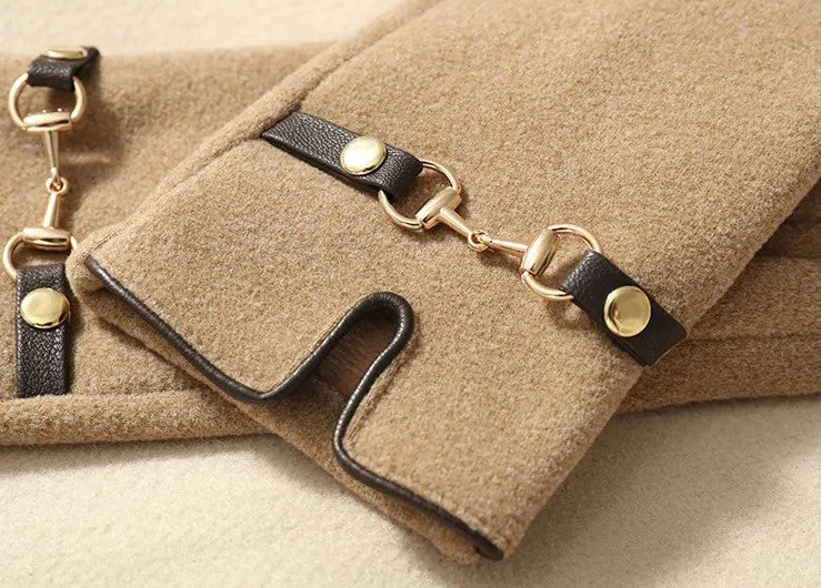 Damen Handschuhe mit Zierschnalle oder Pompon in verschiedenen Farben