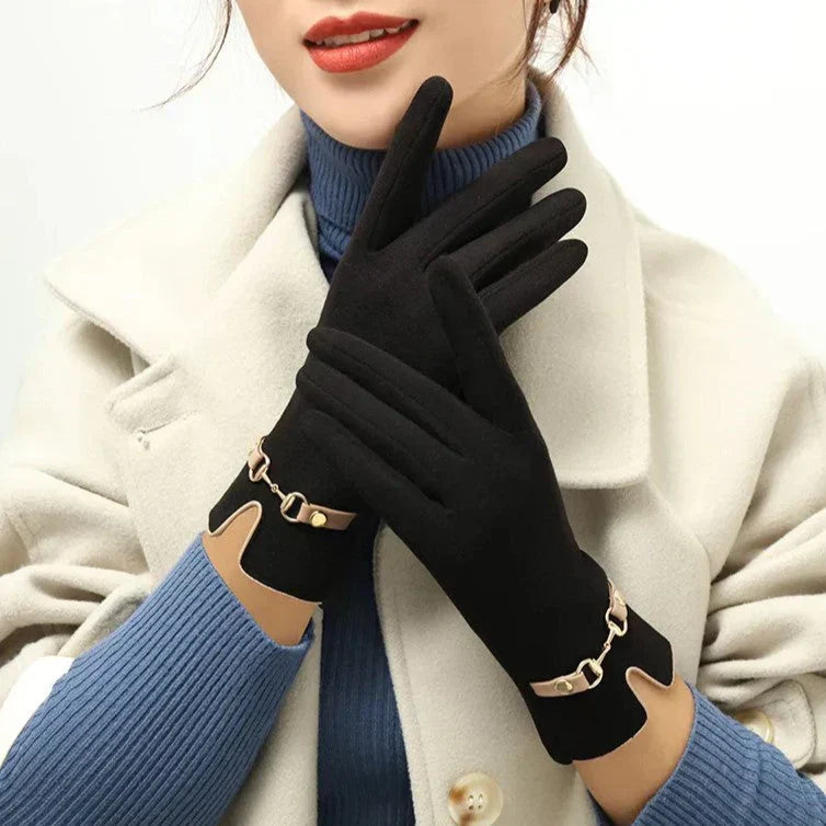 Damen Handschuhe mit Zierschnalle oder Pompon in verschiedenen Farben