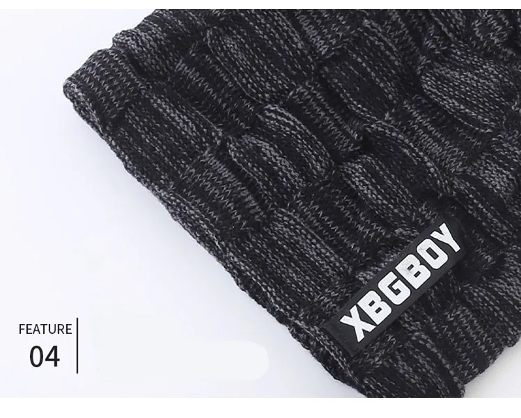 Gestricktes Mützen- und Schal-Set für Herren mit Fleecefutter