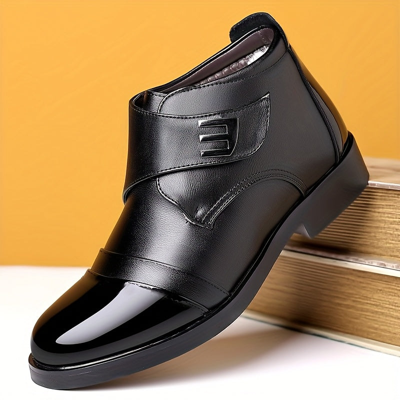 Herren Stiefeletten Schwarz Glänzende Spitze Flacher Absatz Klettverschluss