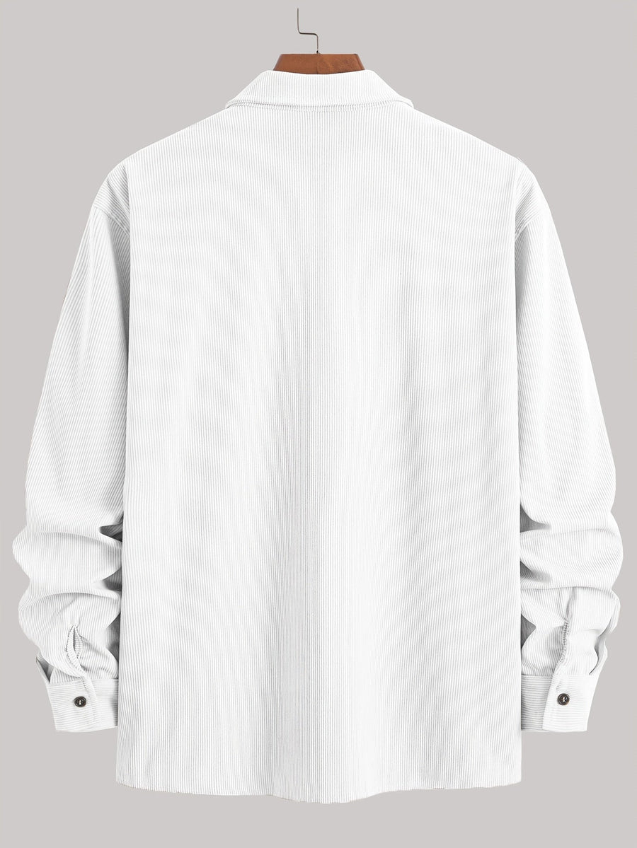 Herenoverhemd met ribfluweellook, knoopsluiting, lange mouwen en twee borstzakken