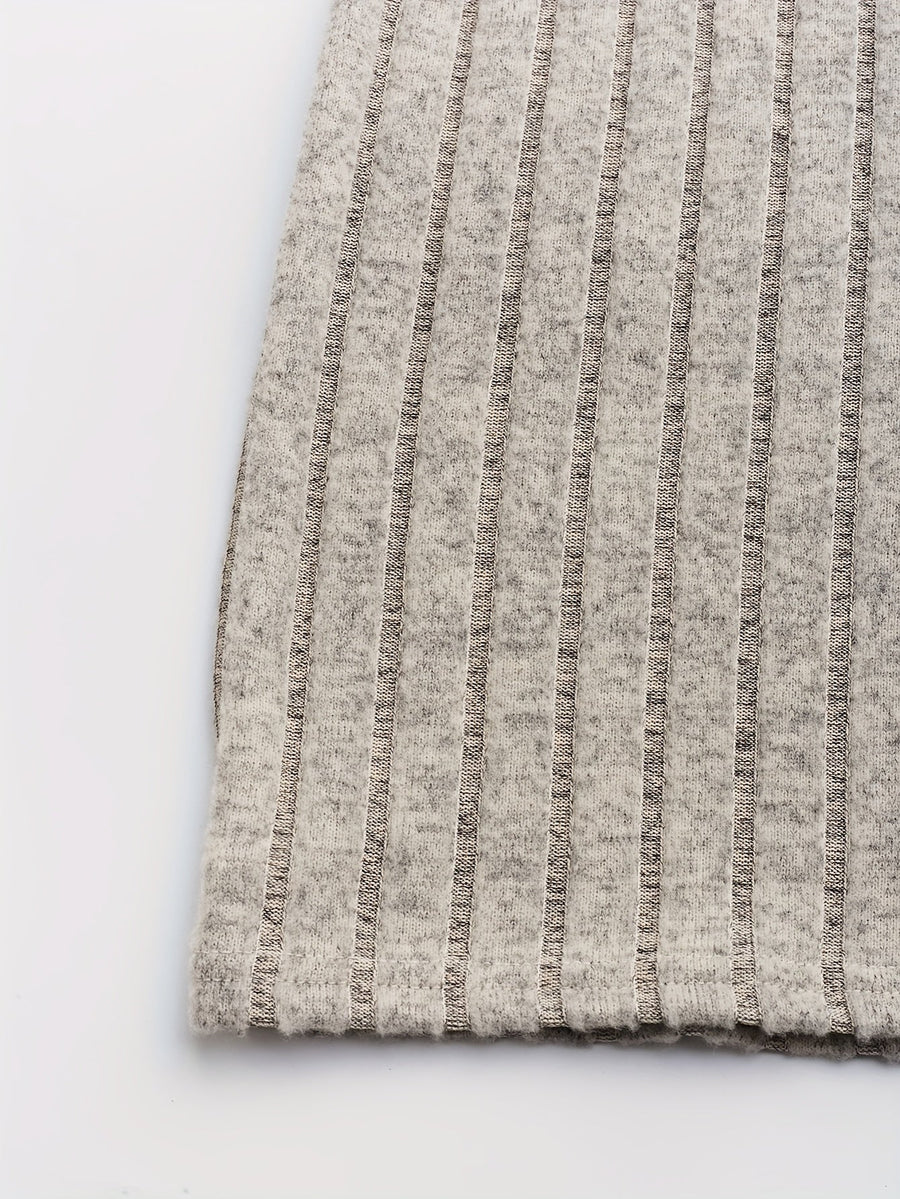 Damen Geripptes Langarmkleid mit V-Ausschnitt und Knopfdetails