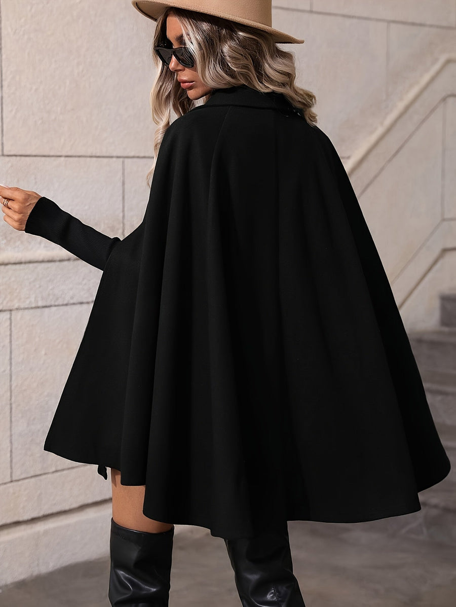 Damen Cape Schwarz mit doppelreihiger Knopfleiste & Stehkragen