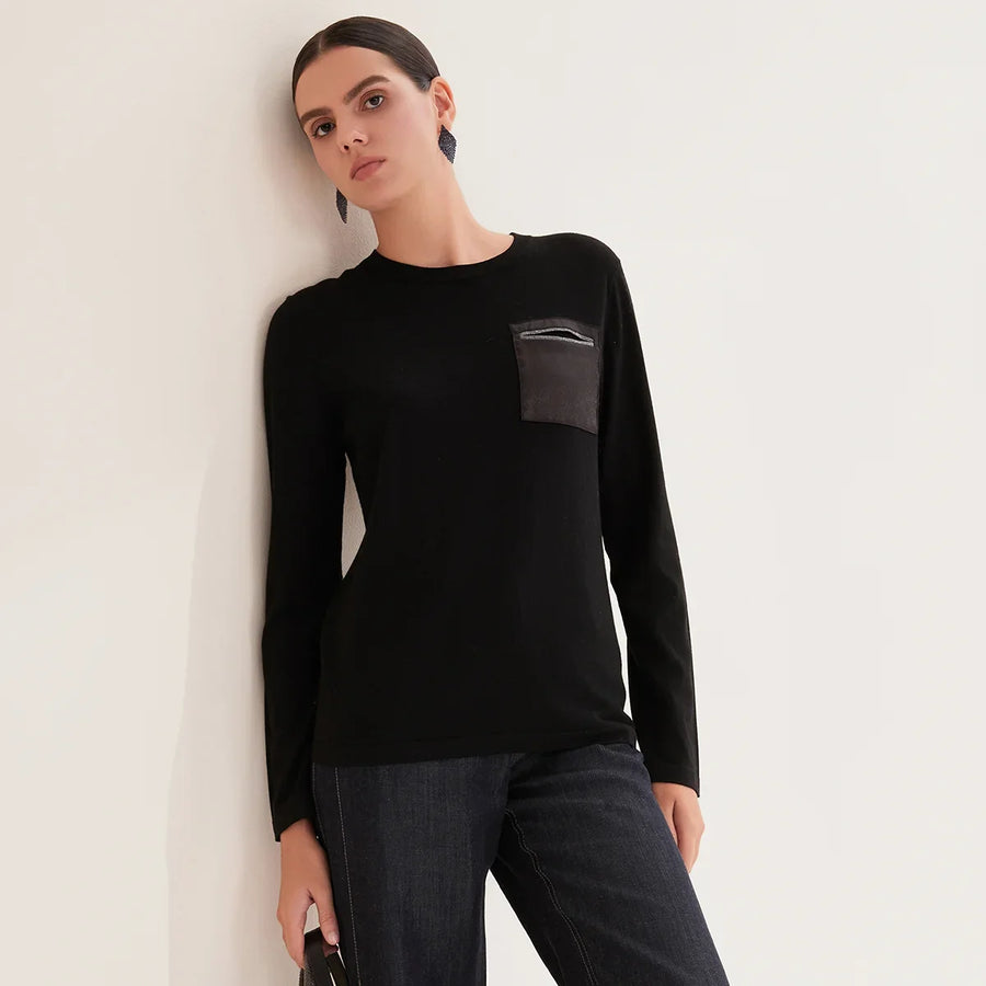 Damesshirt met lange mouwen, ronde hals en borstzak