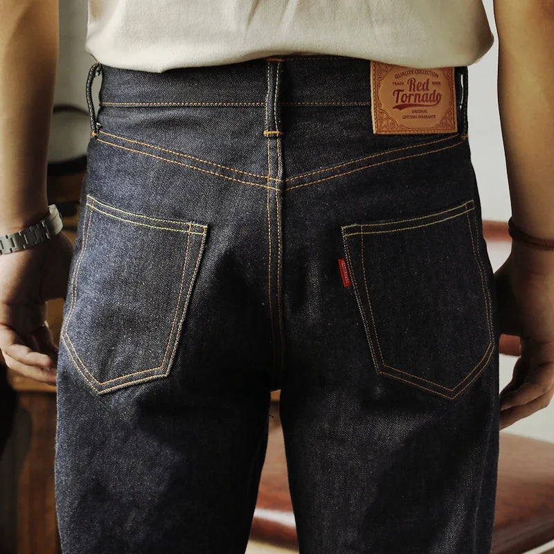 Herenjeans donkerblauw straight fit met contrasterende stiksels