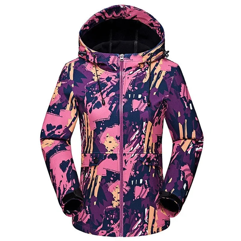 Damen Outdoor Jacke mit Kapuze & Reißverschluss – Wetterfest, Softshell-Optik, Bunt gemustert