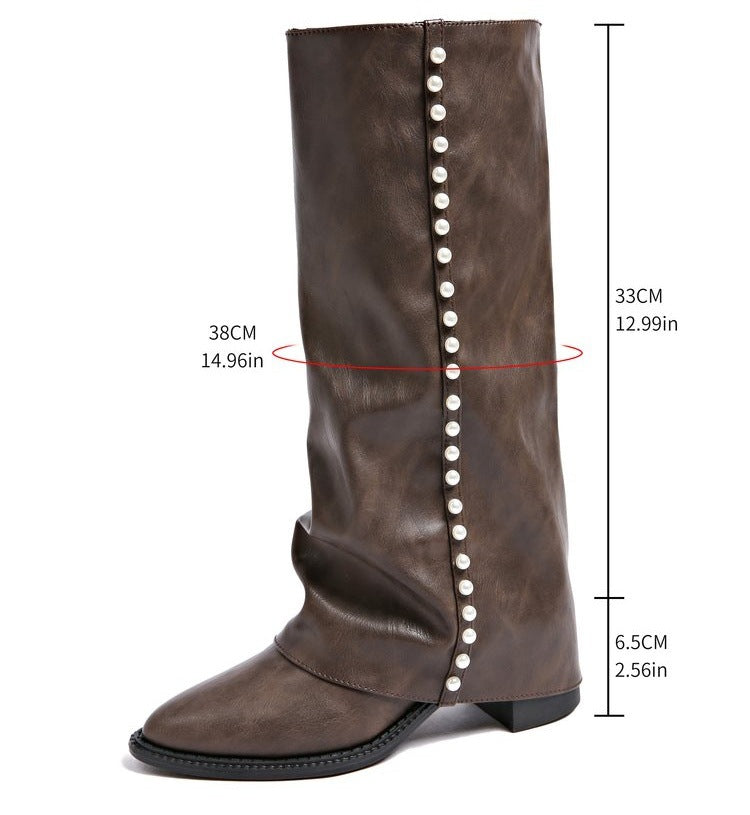 Damen Slouch Stiefel mit Perlenverzierung, spitzer Zehe und niedrigem Absatz