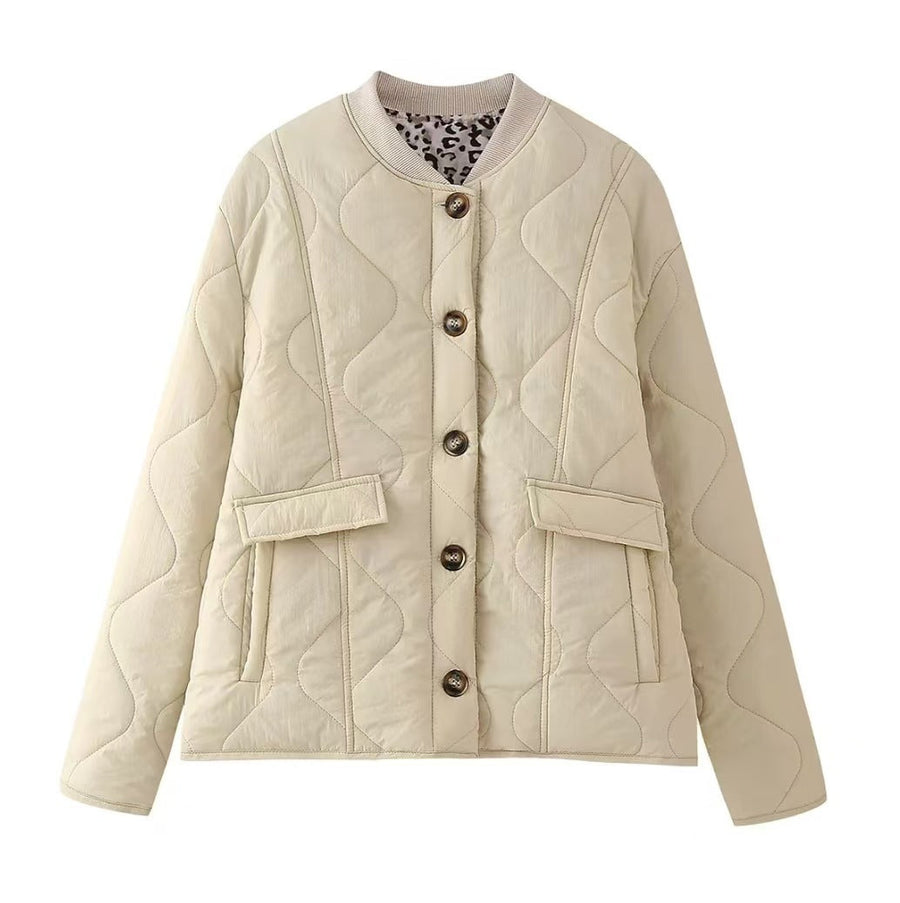 Gesteppte Damen Jacke mit Rundhals und Knöpfen