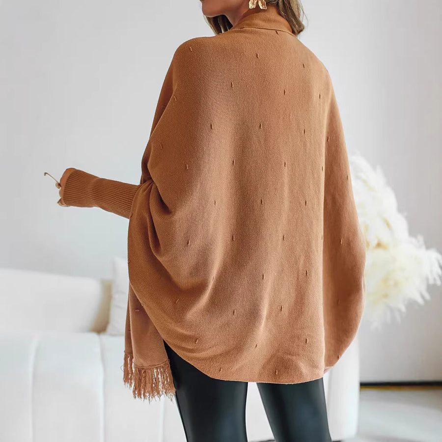 Damesponchovest met franjes en vleermuismouwen, camel