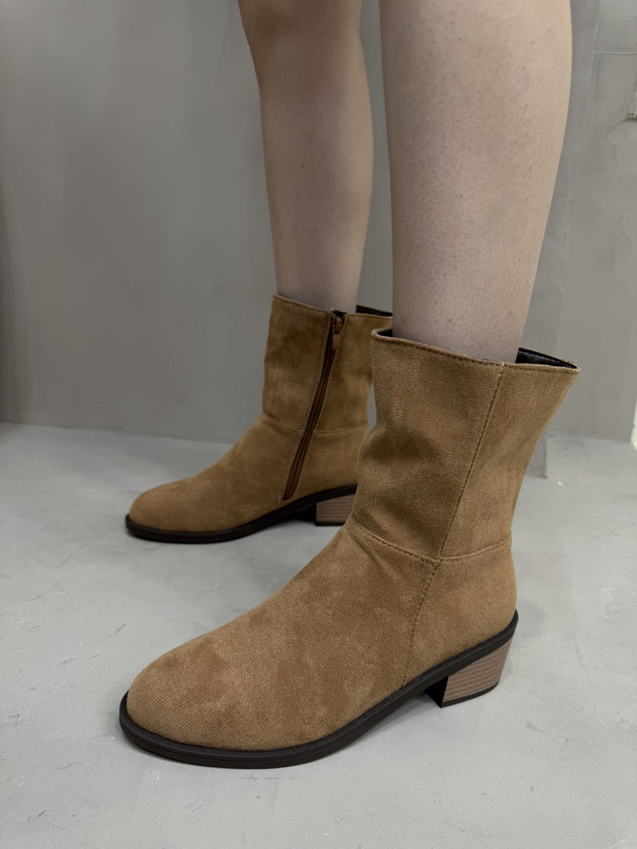 Damen Stiefeletten aus Wildlederimitat mit seitlichem Reißverschluss, Blockabsatz