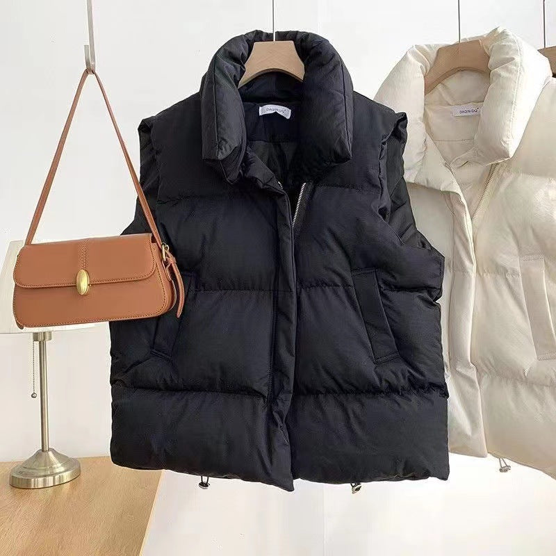 Korte gewatteerde damesbodywarmer, winterbodywarmer met opstaande kraag
