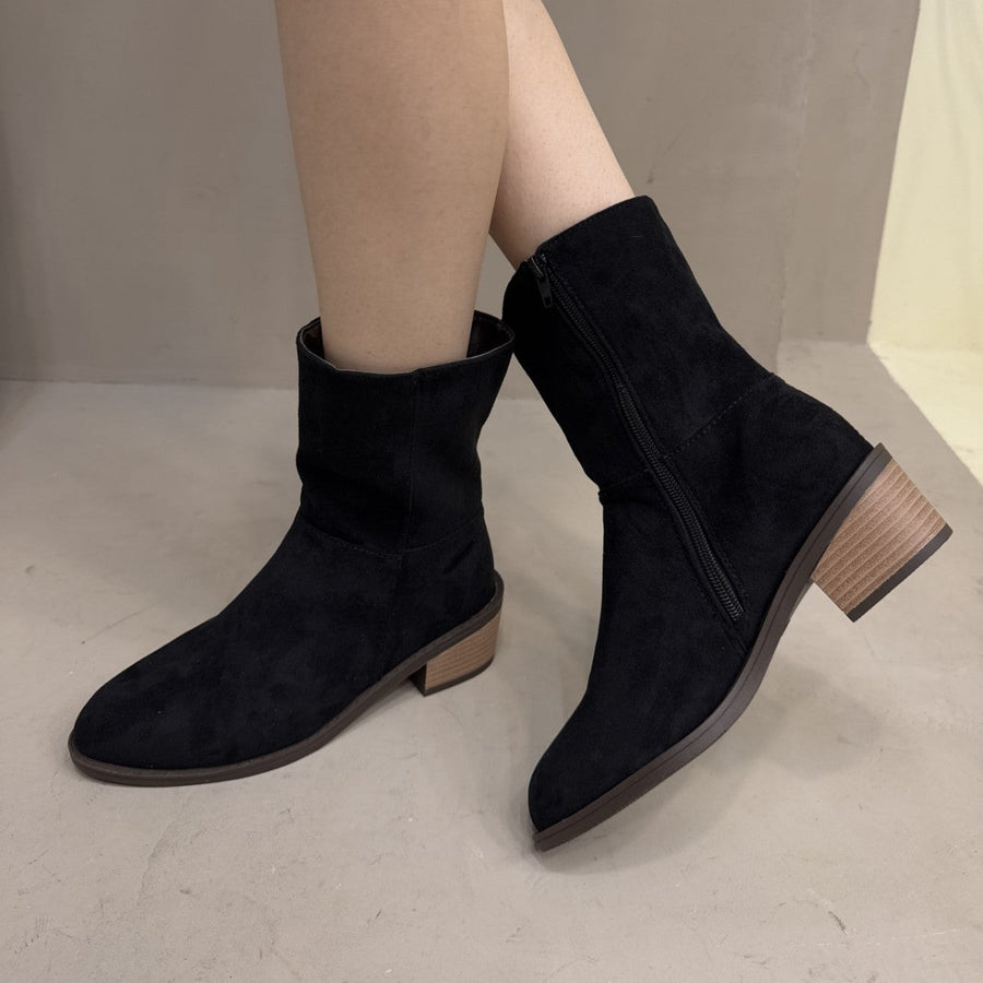 Damen Stiefeletten aus Wildlederimitat mit seitlichem Reißverschluss, Blockabsatz