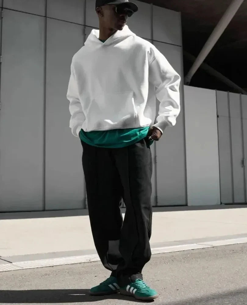 Unisex oversized hoodie met capuchon en kangoeroezak