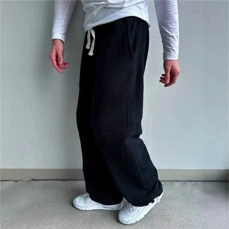 Zwarte unisex joggingbroek met wijde pijpen en trekkoord