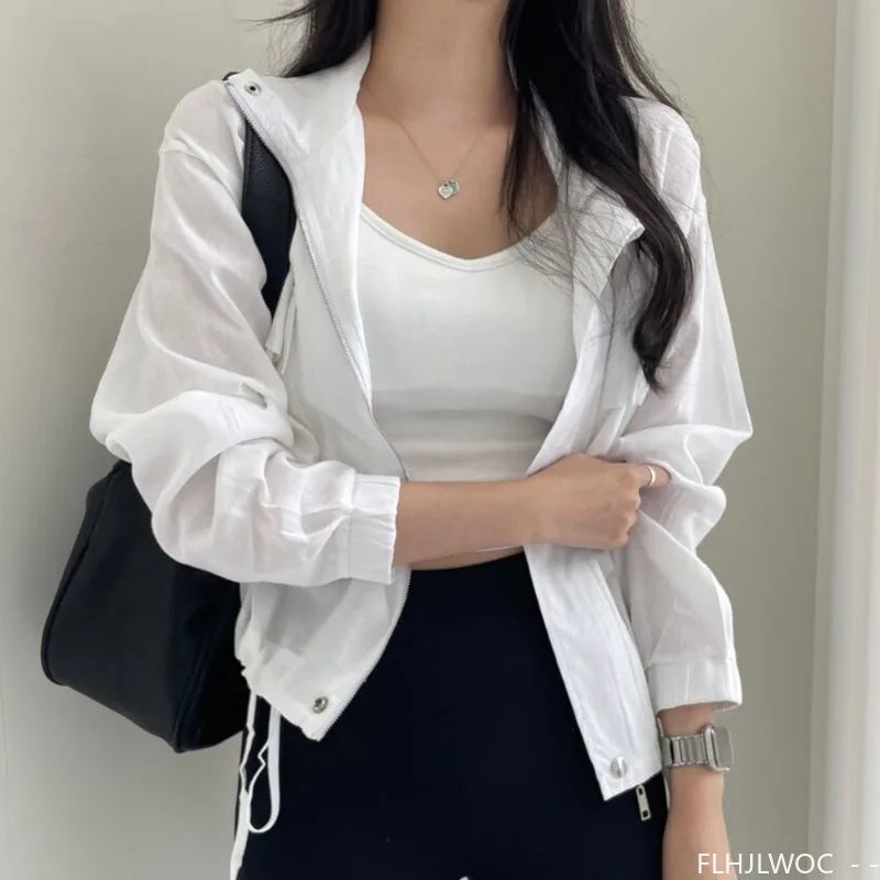 Damen Leichte Jacke Beige mit Reißverschluss & Brusttaschen Stehkragen Kurz Blouson