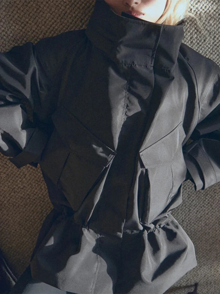 Damen Jacke Schwarz Kurz Kragen Weitenregulierbar