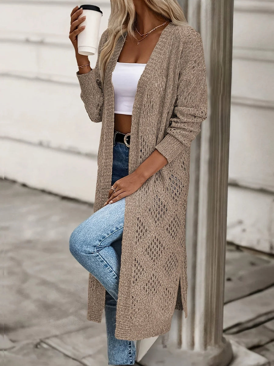 Lang damesvest van breiwerk met ajourpatroon, beige