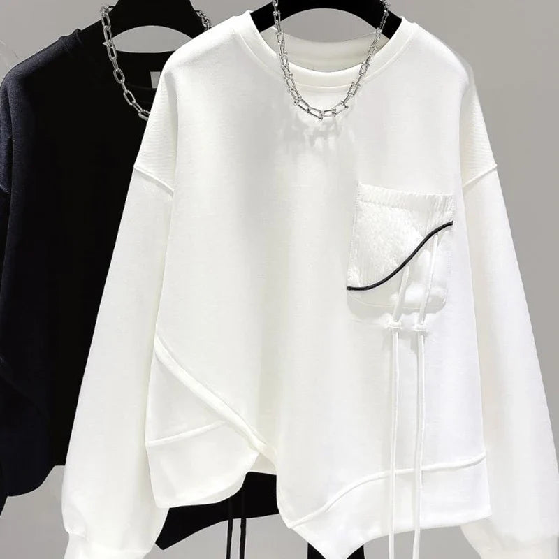 Unisex sweatshirt met lange mouwen, ronde hals en asymmetrische zoom