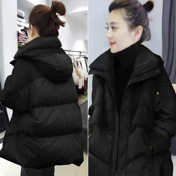 Damen Steppjacke mit Kapuze, Pelzbesatz und Strickärmeln