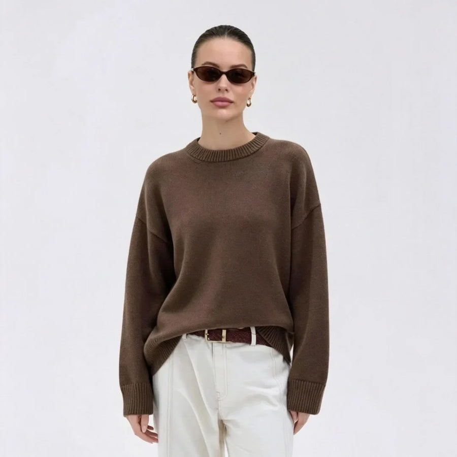 Oversized damestrui met ronde hals en geribde boorden