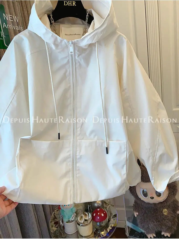 Damen Leichte Jacke mit Kapuze und Reißverschluss – Beige