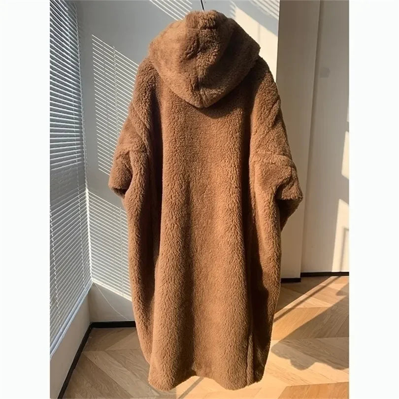 Damen Teddy Mantel mit Kapuze – Brauner Flauschiger Langer Mantel