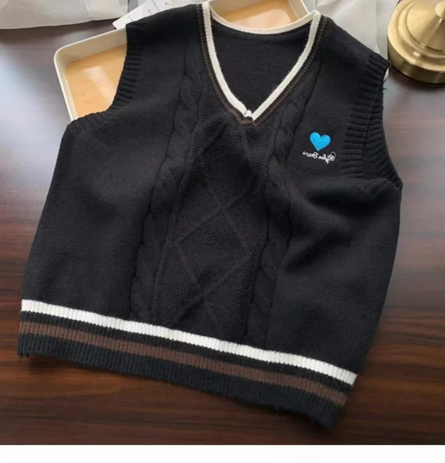 Gebreid vest met V-hals, kabelpatroon, collegestijl