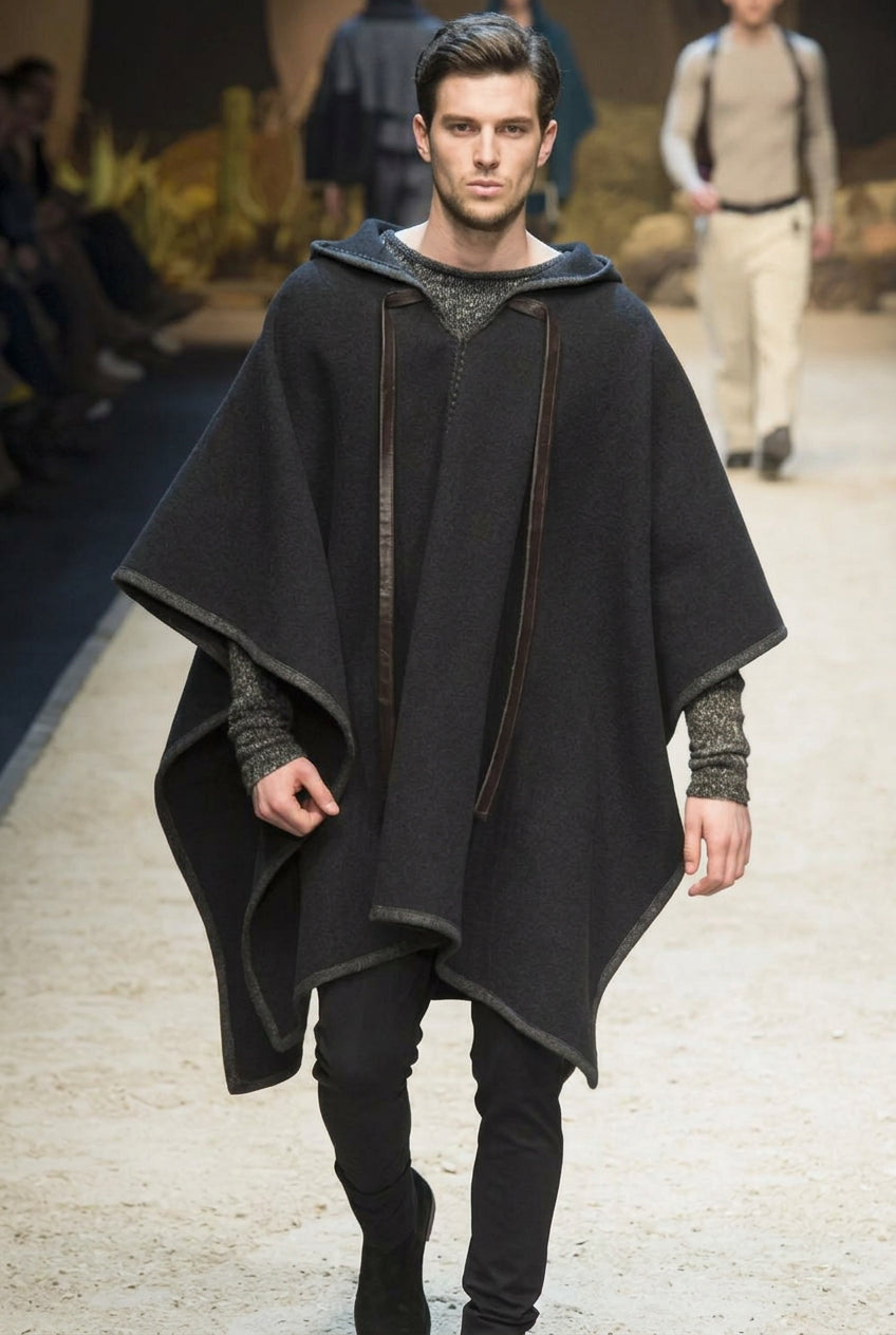 Herren Kapuzen-Poncho Schwarz Cape Weites Design