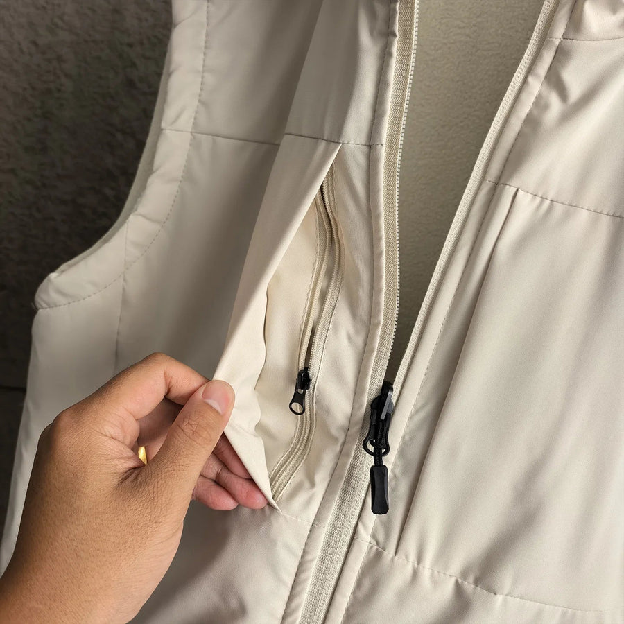 Herenoutdoorbodywarmer met opstaande kraag, ritssluiting en zonder mouwen
