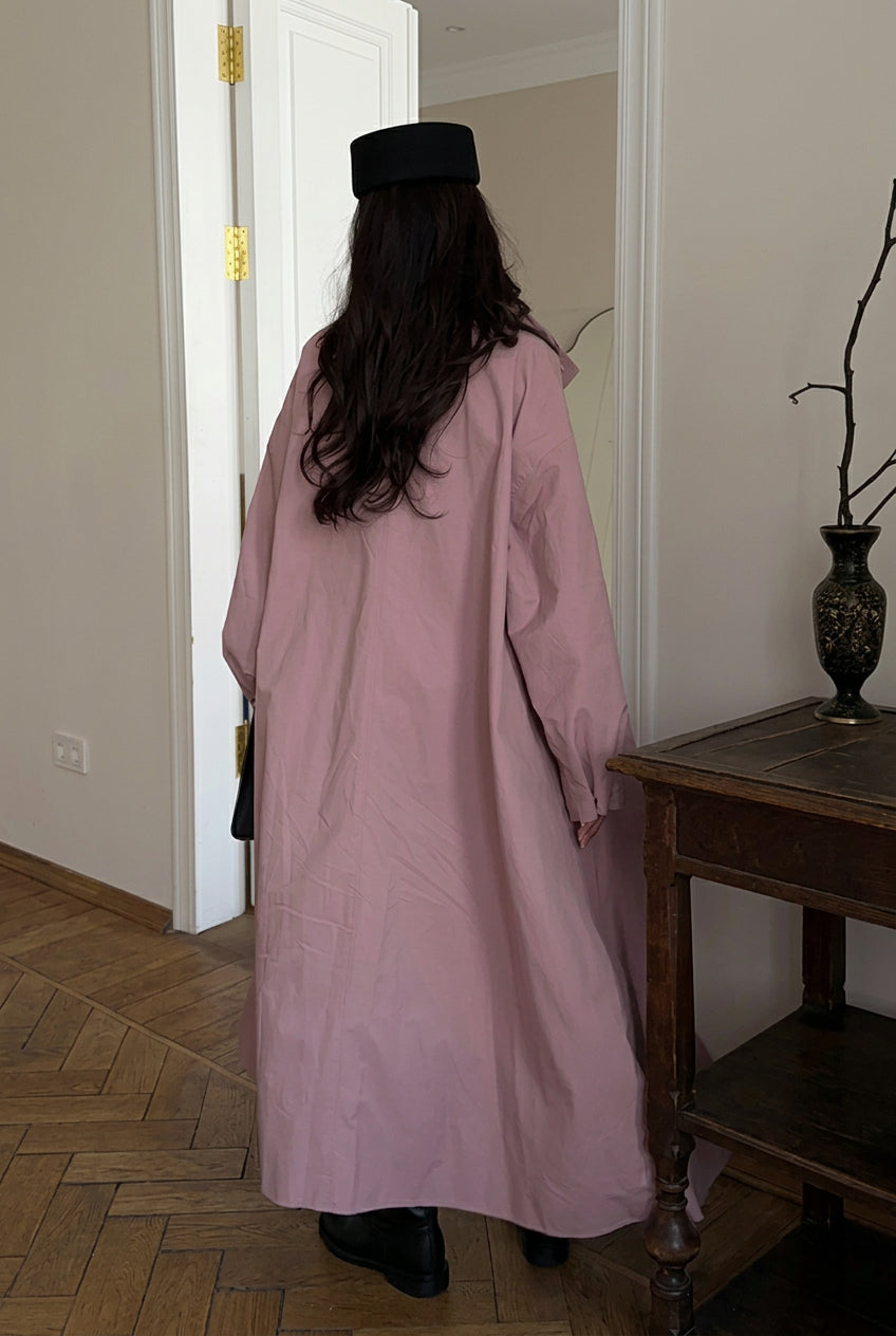 Dames lange tussenjas-trenchcoat met opstaande kraag en wijde mouwen