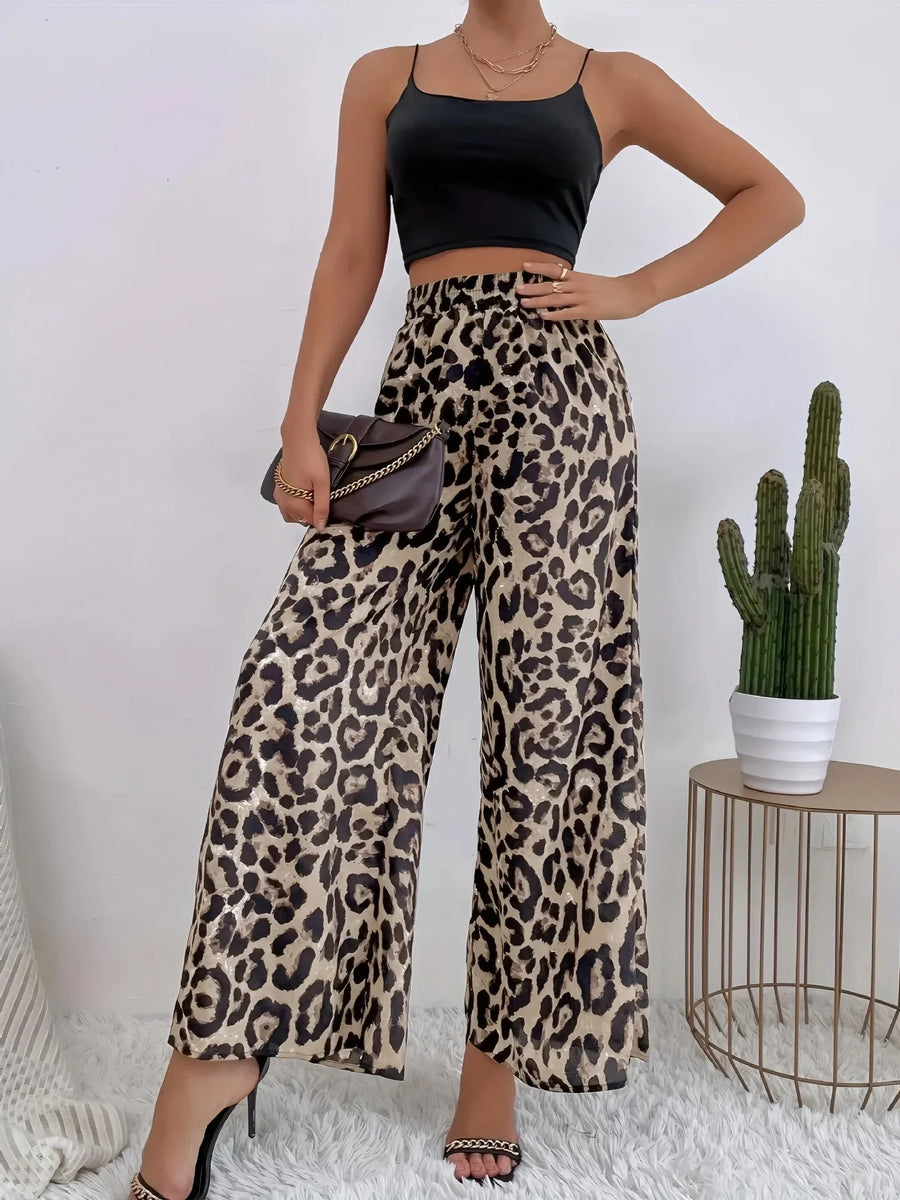 Damesbroek met wijde pijpen en luipaardprint, hoge taille