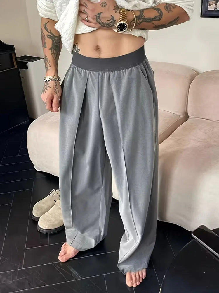 Unisex Weite Freizeithose mit Bundfalten und Gummibund Braun