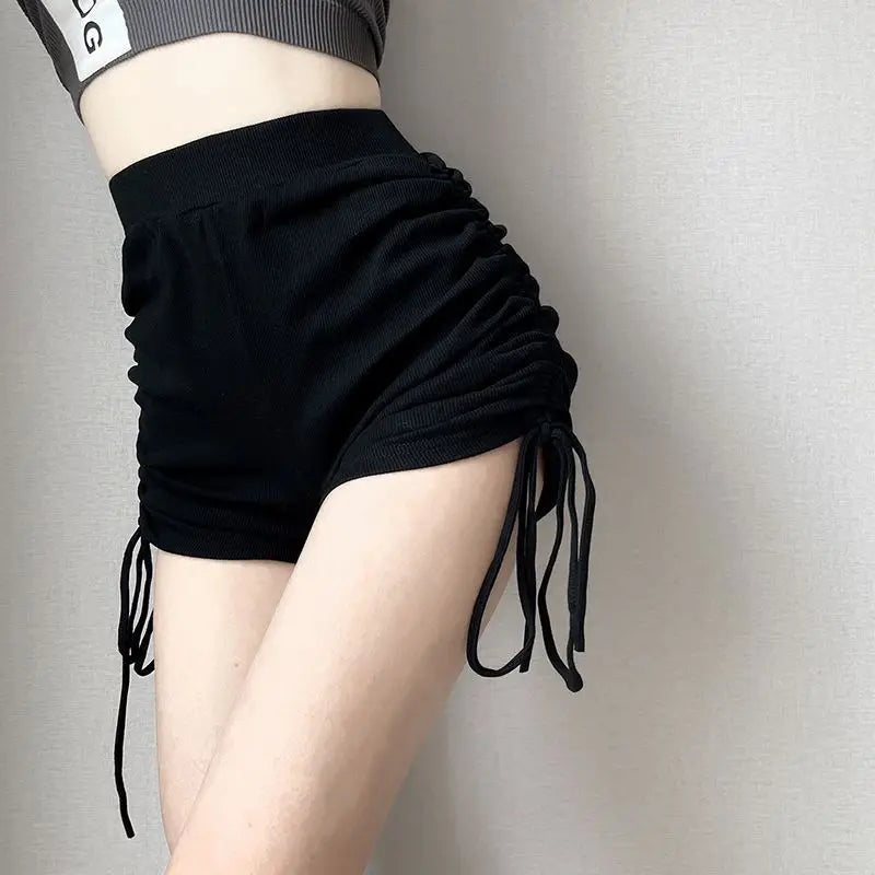 Damen Gerippte Shorts mit seitlichen Raffungen und Kordelzug Schwarz