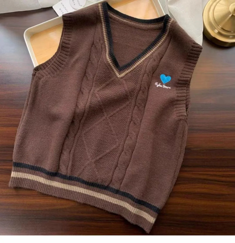 Gebreid vest met V-hals, kabelpatroon, collegestijl