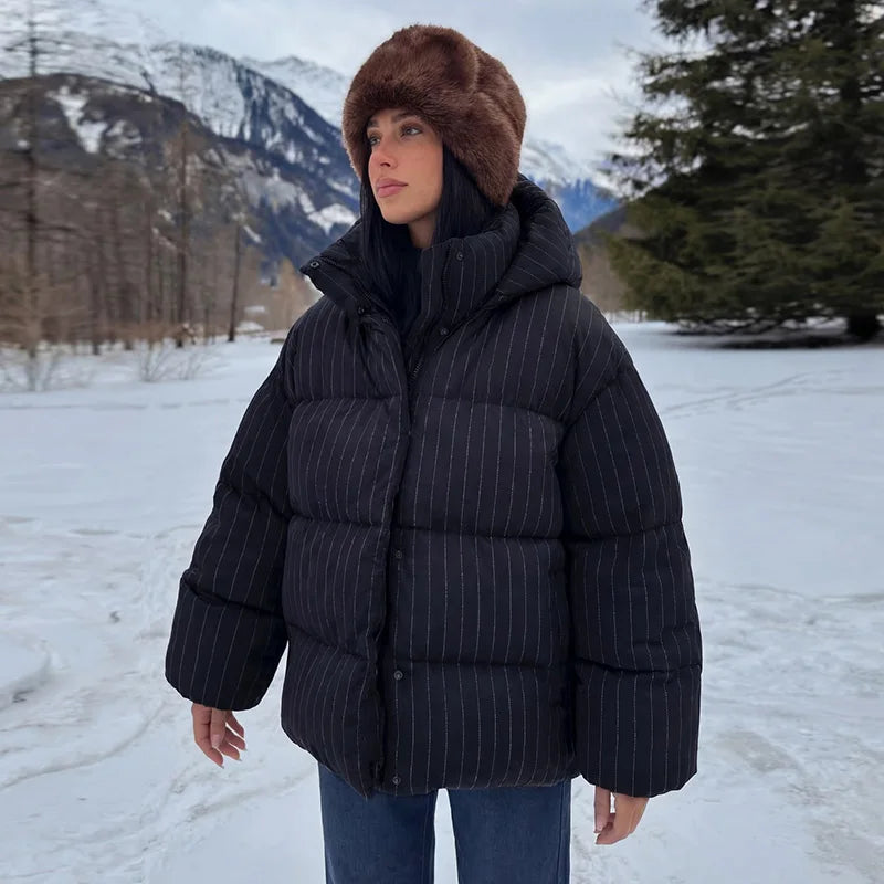 Damen Steppjacke mit Kapuze, Nadelstreifen, Schwarz