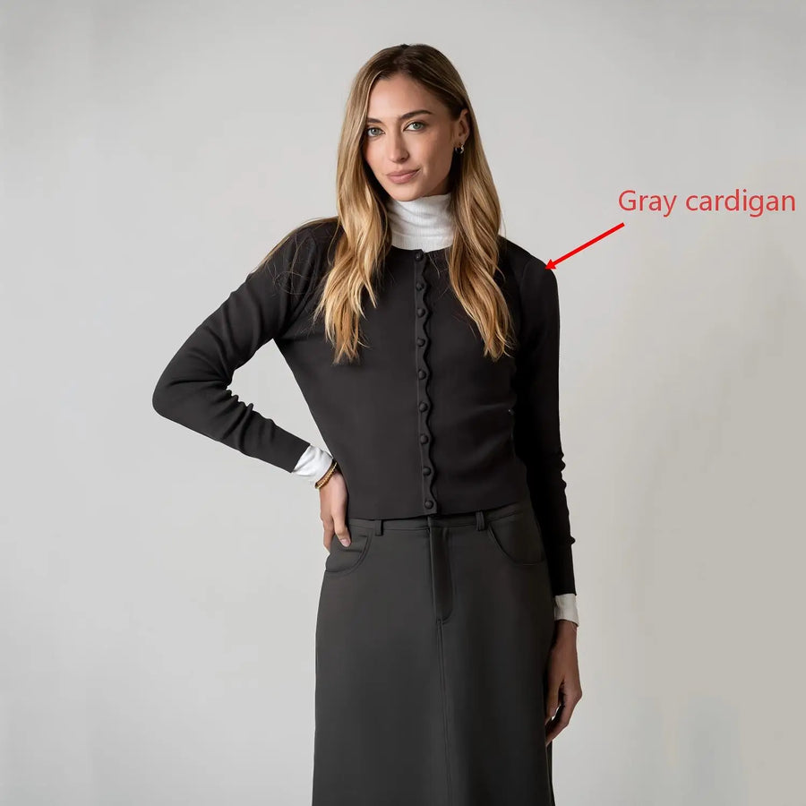 Damen Kurzstrickjacke mit Rundhals und Knöpfen