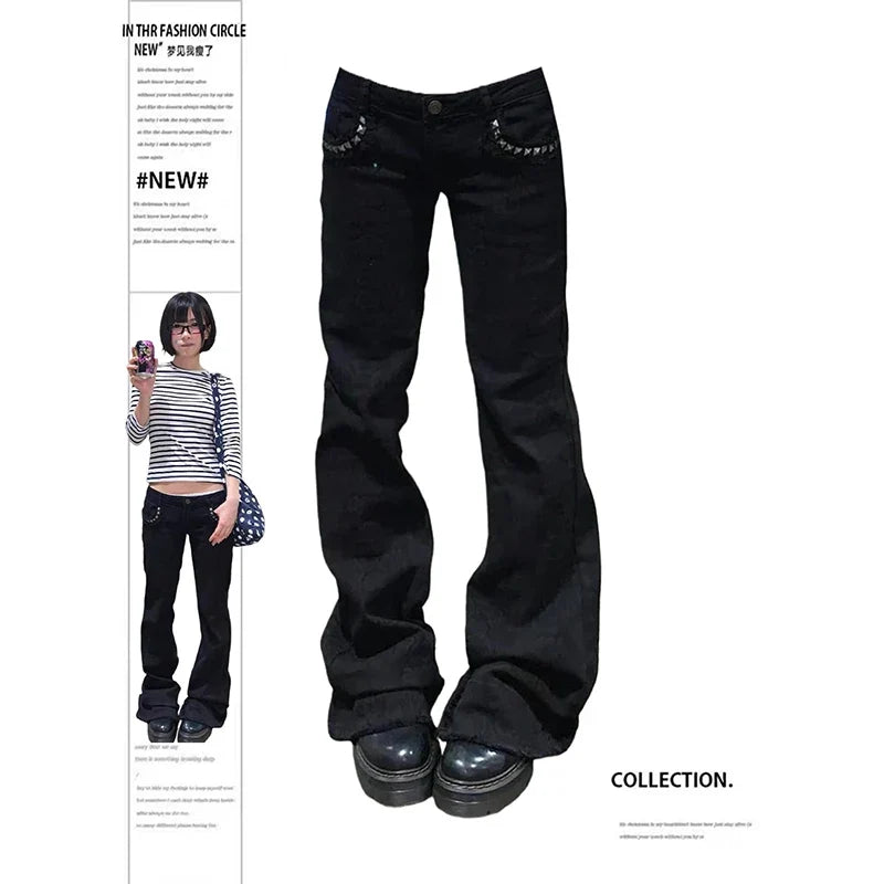 Schwarze Damen Bootcut-Hose mit Nietenverzierung