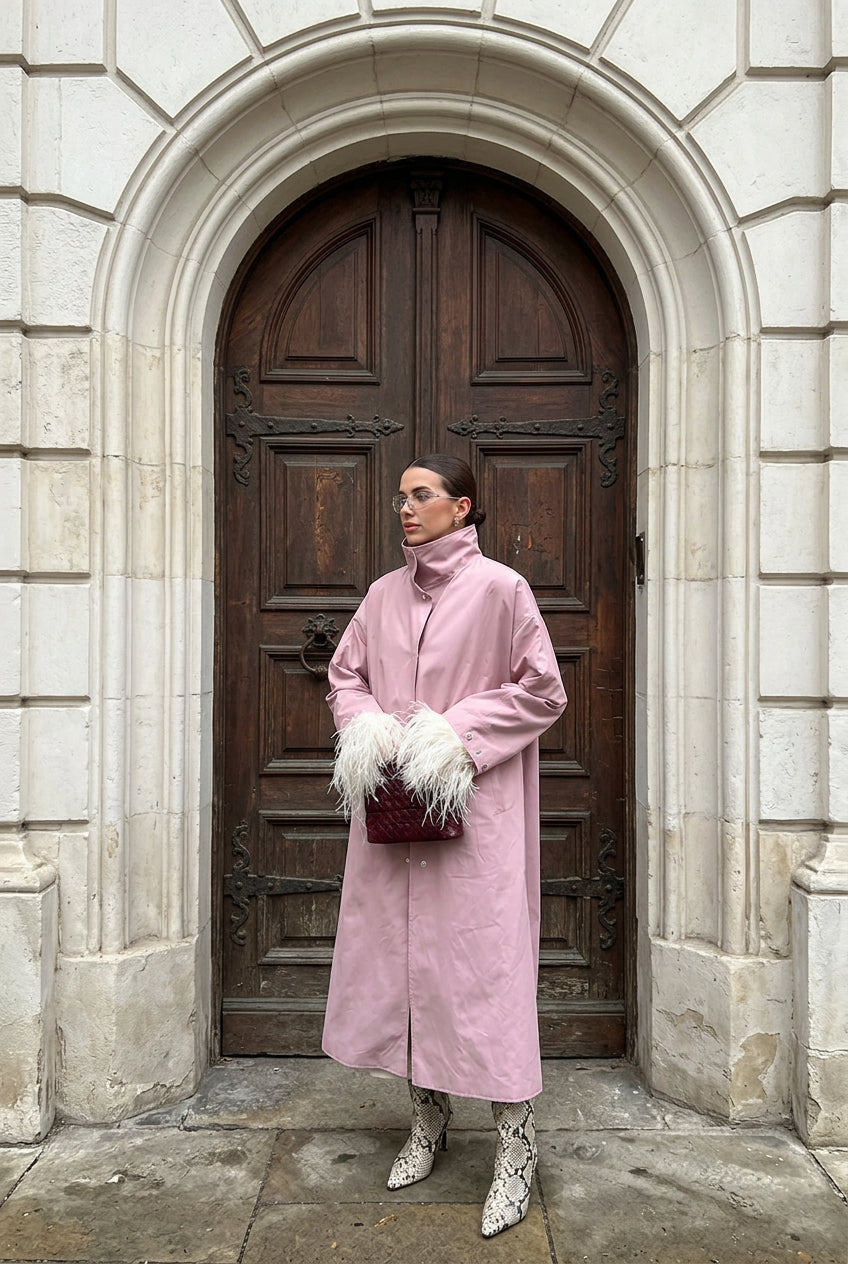 Dames lange tussenjas-trenchcoat met opstaande kraag en wijde mouwen