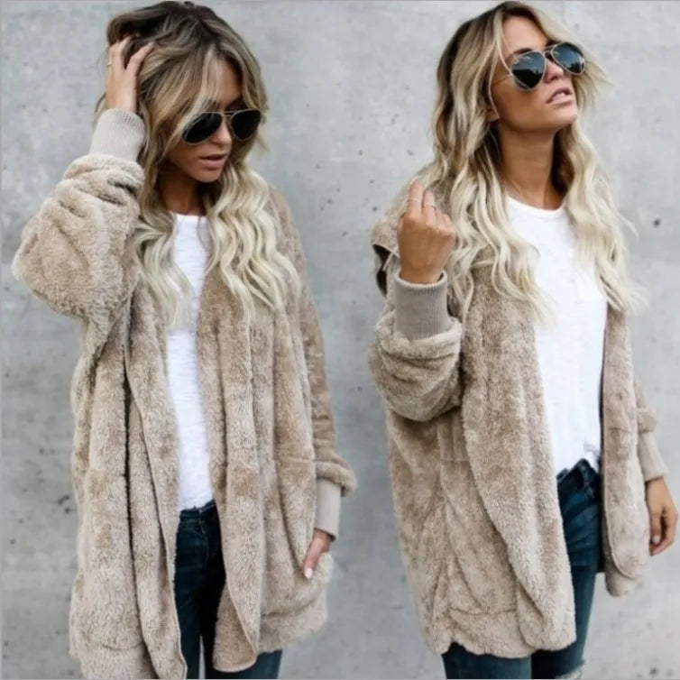 Damen Flauschige Strickjacke mit Kapuze und langen Ärmeln - Beigebraun