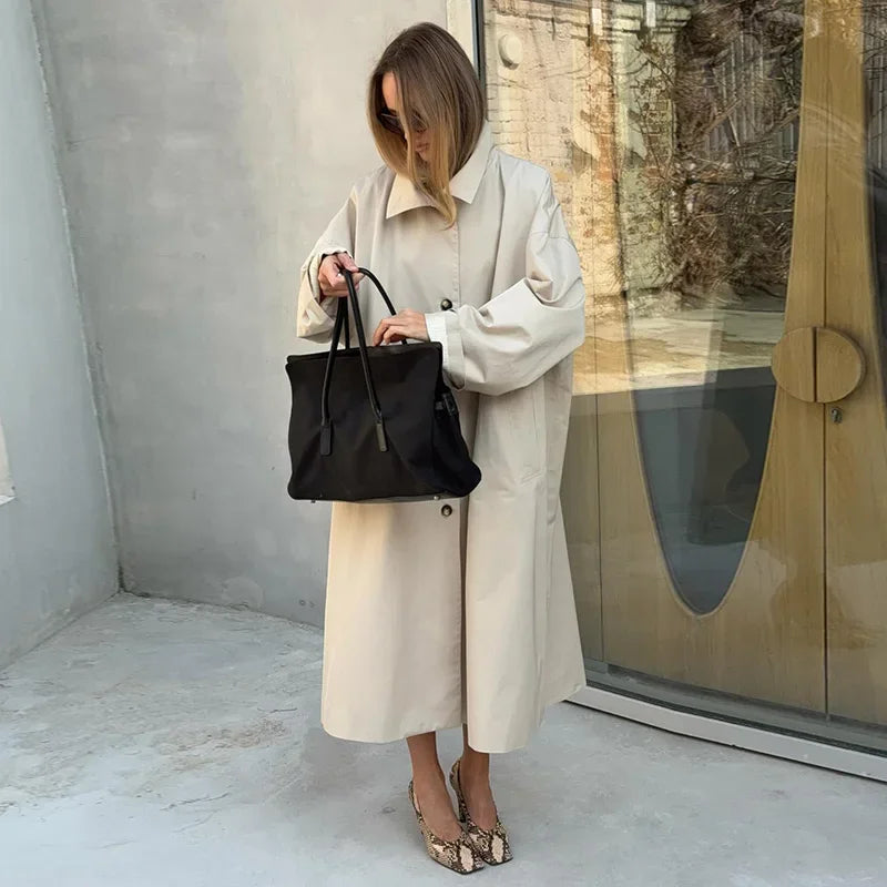 Damen Langer Trenchcoat mit Stehkragen und weitem Schnitt