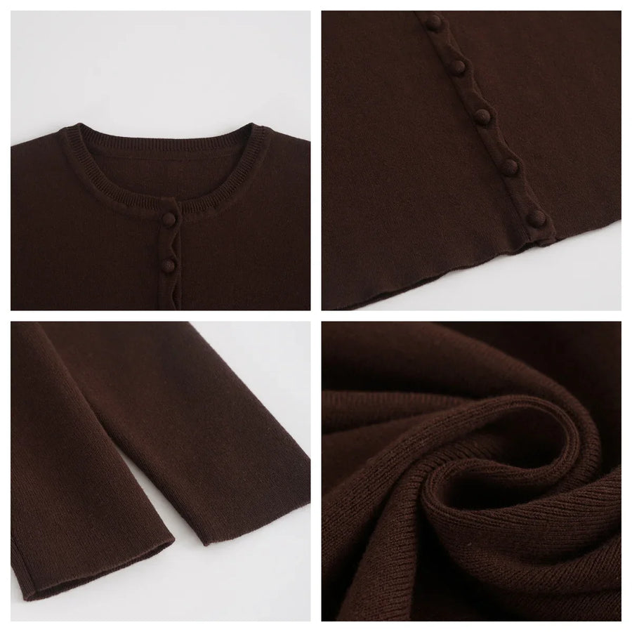Damen Kurzstrickjacke mit Rundhals und Knöpfen