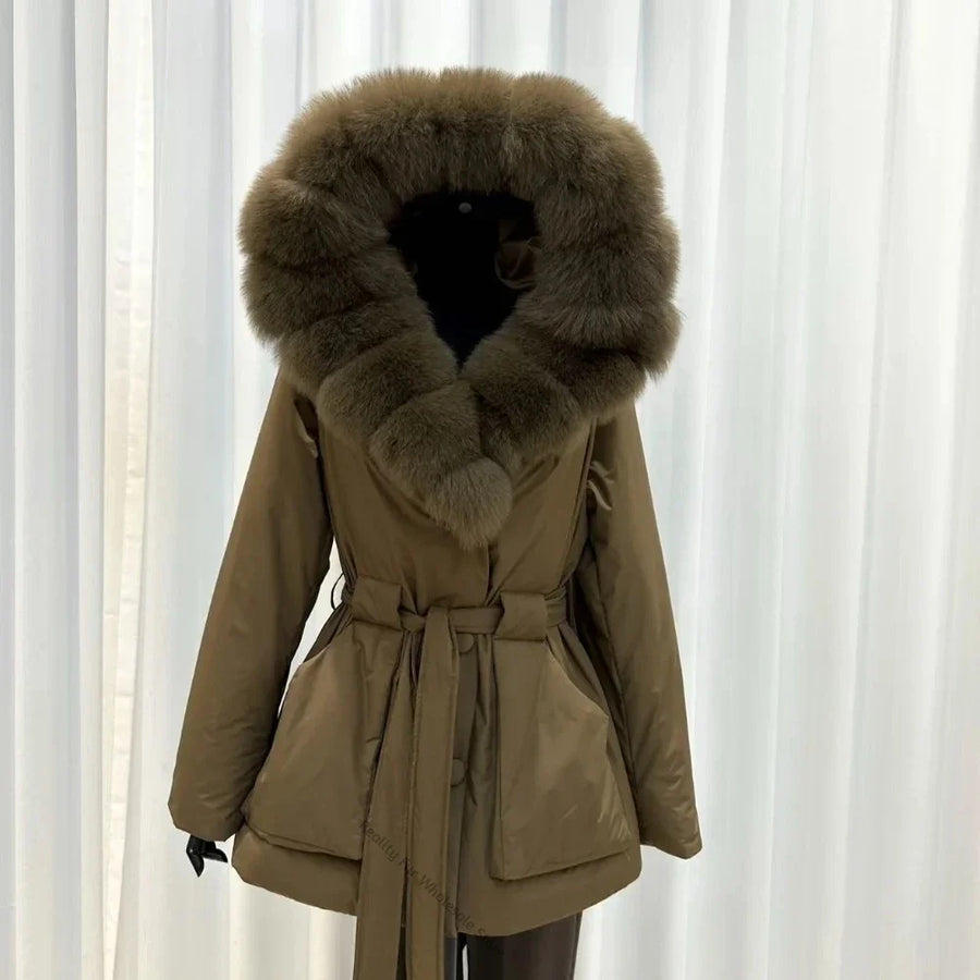 Damen Winterjacke kurz mit großer Pelzbesatz Kapuze und Gürtel