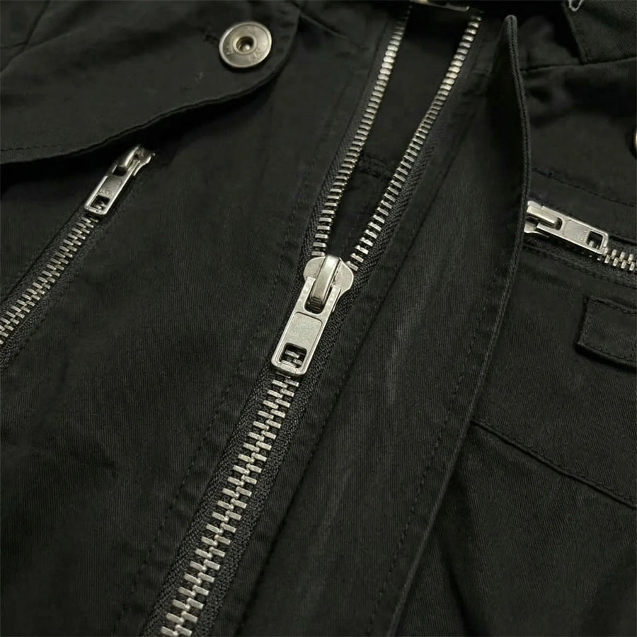 Damen Jacke Schwarz mit hohem Kragen und Schnallendetails