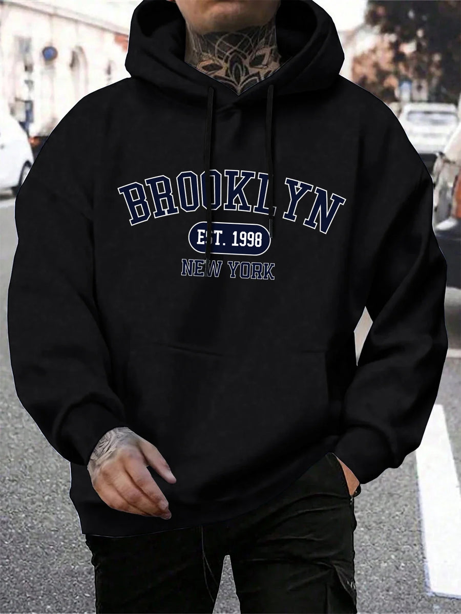 Bedrukte hoodie voor heren met trekkoord en kangoeroezak