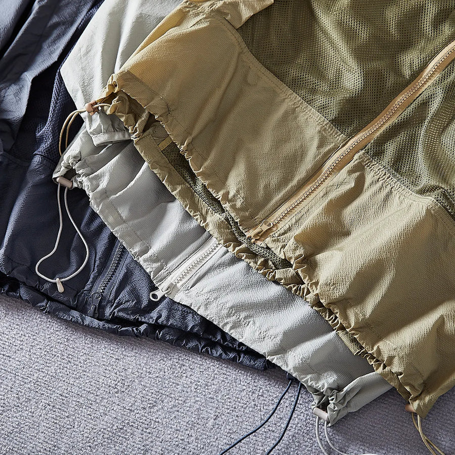 Unisex Kapuzenjacke leicht mit Reißverschluss und Netzeinsätzen
