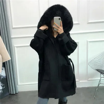 Damen Kurzmantel mit Kapuze und Pelzbesatz Hellbeige
