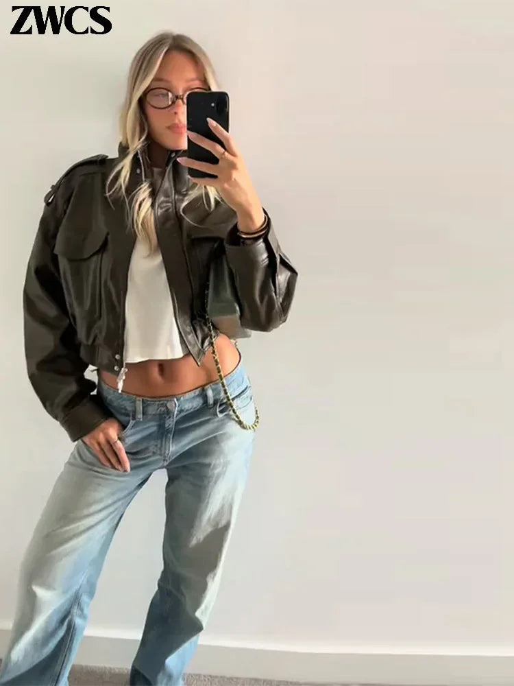 Damen Kurzjacke im Bomber-Stil mit Stehkragen und Taschen
