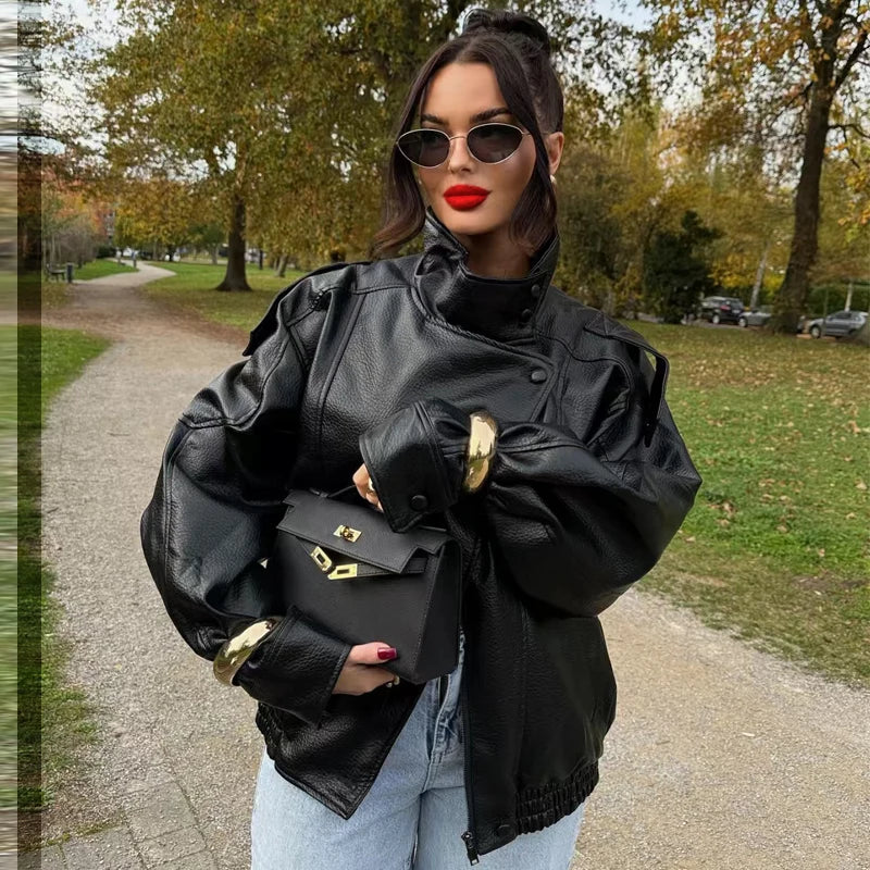 Damen Bomberjacke in Leder-Optik mit Stehkragen und Reißverschluss