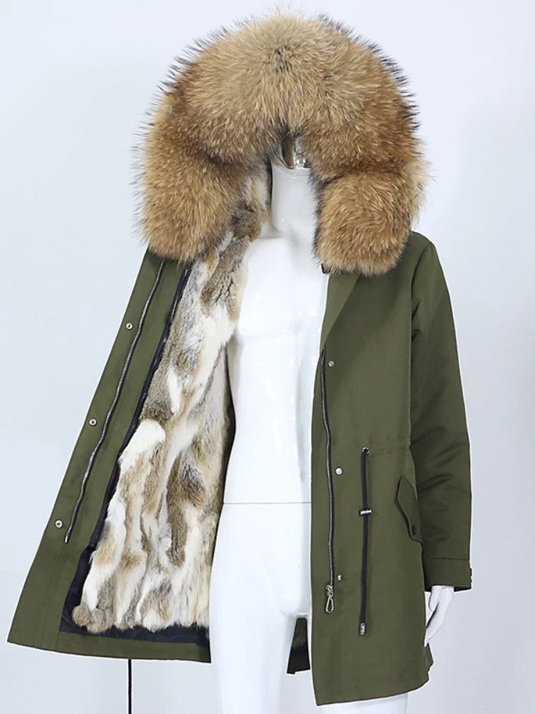 Winterparka mit Kunstfellfutter und großer Kapuze