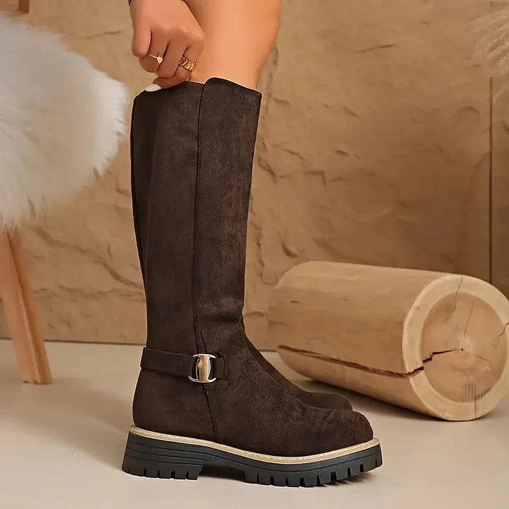 Stiefel für Damen in Wildlederoptik mit Schnalle und Profilsohle